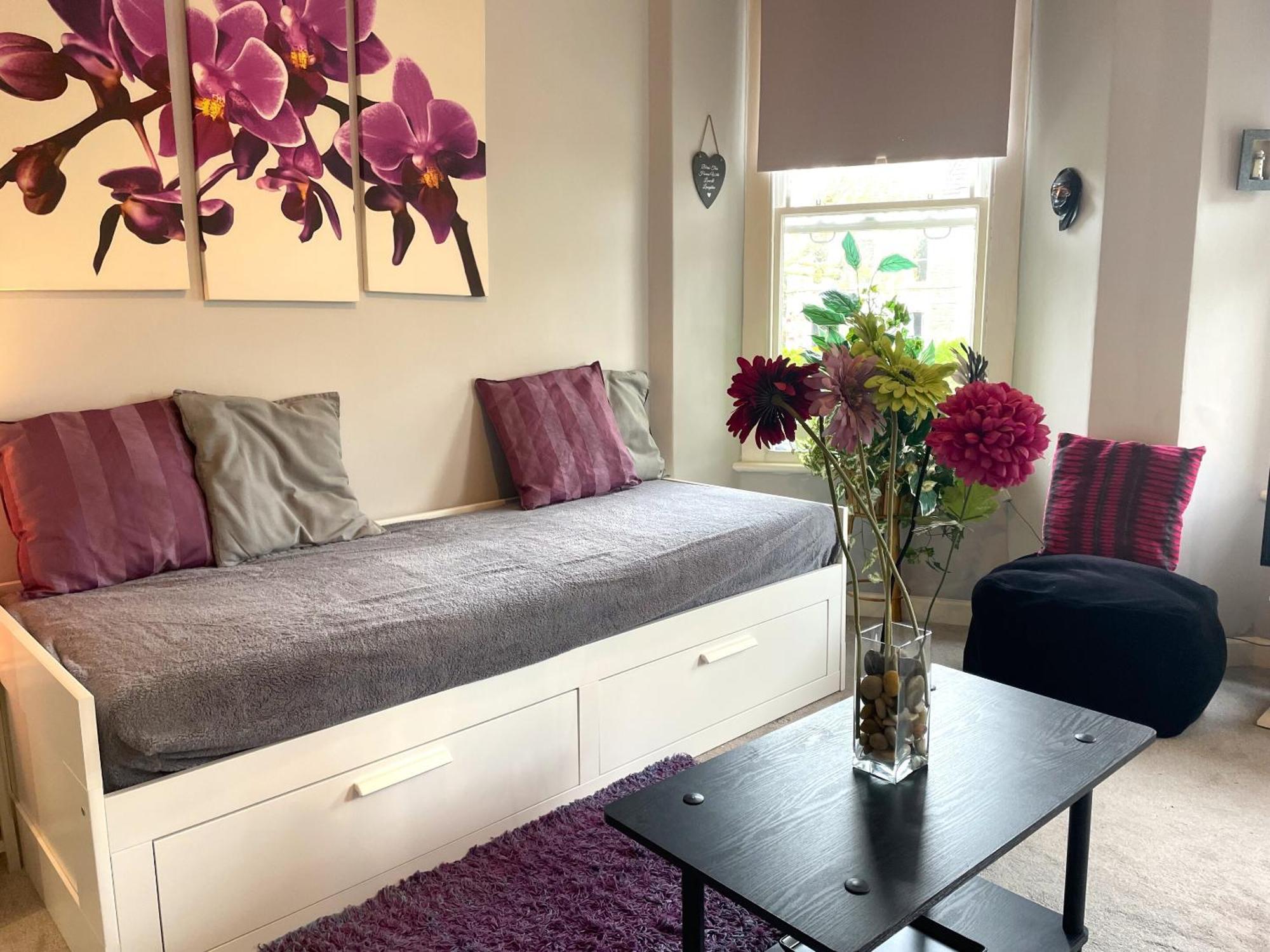 Apartamento Snug In Location